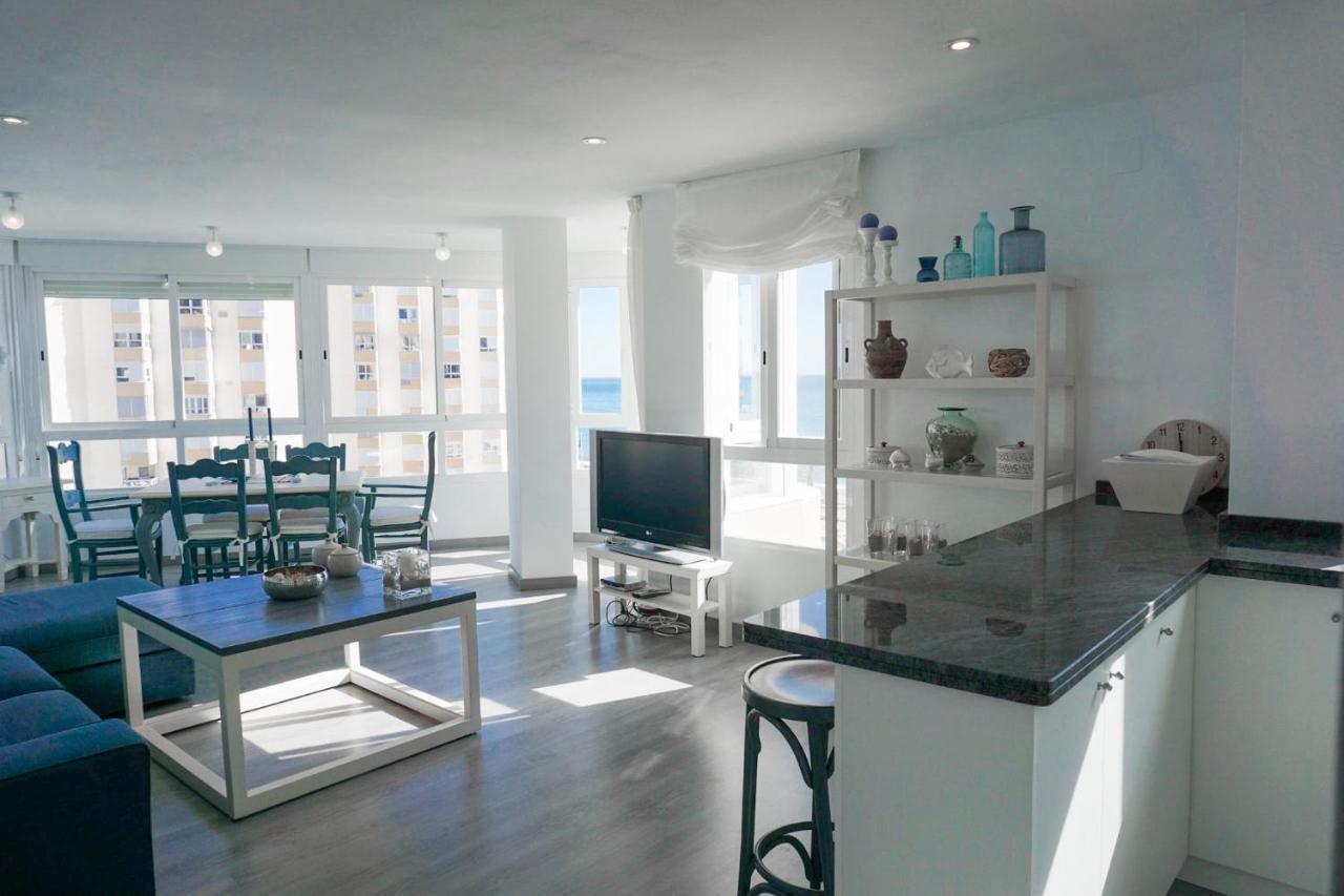 Wintowinrentals Amazing Apartment With Sea View Málaga Kültér fotó